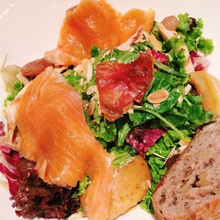 新到货烟熏三文鱼解冻 即食 200g/包*3包