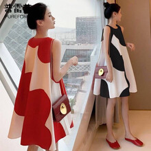 普雷芳网红孕妇装洋气辣潮妈个性2021新款夏季超仙可爱减龄小清新无袖背心孕妇连衣裙 红色 M