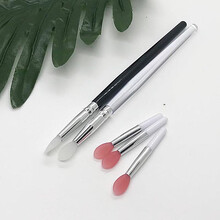 硅胶唇刷口红刷迷你唇膜唇釉刷涂抹棒便携初学小号化妆刷女 黑+白长柄+3个短西瓜红唇刷 其它材质