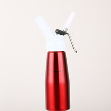 ‼️‼️奶油发泡器弹不锈钢奶油枪发泡器 奶油枪 打奶器 咖啡裱花枪鲜奶油发泡冰激凌o 塑料头红色 0.5L