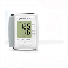 鱼跃YUWELL电子血压计YE8800C老人家用手腕式全自动测量血压语音免脱衣血压仪 8800C语音款