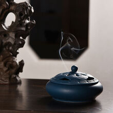 蚊香炉盒家用室内驱蚊杀蚊香架陶瓷盘香香薰炉佛堂摆件 天鼓孔雀蓝浮雕盖香炉