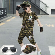 儿童迷彩服套装夏令营夏装新款男孩军训服装男童短袖军装服特种兵童装吃鸡玩具枪 035迷彩服+墨镜+空顶帽子 86--95身高建议100码