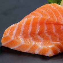 新鲜三文鱼去脂鱼腩250g 日料寿司刺身冰鲜生鱼片