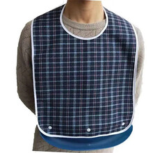 吃饭围兜大人饭兜老人围嘴防水兜兜硅胶成人老年人用的口水兜围裙 中号蓝格（口袋折叠）