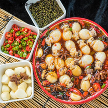 5折 麻辣墨鱼仔香辣小鱿鱼海兔八爪鱼乌贼熟食即食海鲜活零食罐装 300g