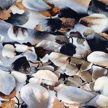 晴也家纺 人造棉布料夏季薄绵绸民族风山水花草印花仿牛仔扎染全棉服装面料 黄金米 数码棉叶  一米