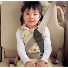 迪士尼汽车用儿童安全带调节固定器防勒脖座椅简易便捷式限位器套扣