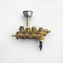 高压清洗机黑猫380280型刷车泵洗车机配件易损件修理包装机维修包 铝块+压力表