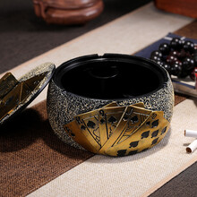 创意扑克牌烟灰缸复古欧式烟缸树脂带盖防风大号烟盅时尚摆件茶桌