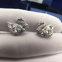 【施华洛世奇男士耳钉】价格_图片_品牌_怎么