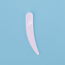 ilbu 分装补充专用工具用具分装小瓶子PP管注入器扣掉眼膜夹面膜勺眼霜 白色面膜勺