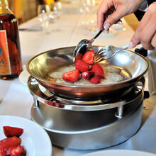 Kisag 瑞士瓦氏炉多功能网红料理锅家用烤肉火锅锅3-5人火锅炉烧烤/火锅炉