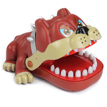 创意生日礼物整蛊海盗桶聚会整人解压游戏咬手指咬人小心恶犬鳄鱼玩具按牙齿抖音同款玩具；礼物玩具礼物 咬手恶犬送螺丝刀