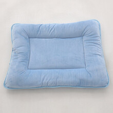 蔚盛 狗窝四季猫窝宠物狗用品狗垫子双面大小型犬睡垫冬天 蓝色 双面垫 L-大型68*52CM