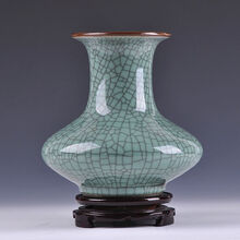 中国古美術・旧蔵品 宋代 官窑 双凤耳瓶・冰裂纹・青灰釉・花瓶・置物・茶道・文房 中国古美術・旧蔵品 宋代 官窑 双凤耳瓶・冰裂纹・青灰釉・花瓶