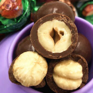 KDV俄罗斯进口食品KDV巧克力夹心糖 榛子黑巧克力整颗榛子 糖果 散装 ' 试吃装 250g 榛子巧克力