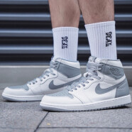 耐克（NIKE） JORDAN 1 AJ1 乔1男子篮球鞋 555088 白灰555088-037 40.5