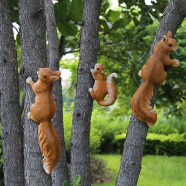 鸿日光辉 园林摆件户外花园庭院装饰仿真爬树小松鼠摆件创意工艺品树脂动物雕塑 松鼠三只