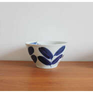 日本制bisque陶瓷器牛井碗拉面大汤碗斗笠碗zakka进口青花朵叶朵 叶子M 700ml 1个