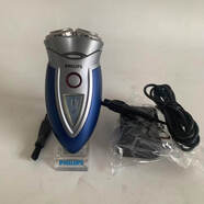 飞利浦（PHILIPS）HQ6090 电动剃须刀快速充电双层刀片水洗 原装 正规电子发票2年免费质保