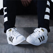 阿迪达斯（adidas）三叶草男女鞋ORIGINALS SUPERSTAR贝壳头金标休闲板鞋 C77124 40