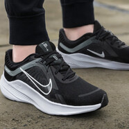 耐克（NIKE）男鞋跑步鞋 2025年秋季舒适透气轻便缓震耐磨运动鞋休闲鞋男 DD0204-001/飞线科技5/黑白 41