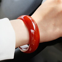 玉荔缘 红玛瑙玉手镯 冰透女士玉镯首饰镯子礼品配饰送给女友妈妈带证书 宽版60-61mm 玉荔缘 红玛瑙玉手镯 冰透女士玉镯首饰镯子礼品配饰送给女友妈妈带证书 宽版60-61mm