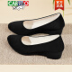 卡帝乐鳄鱼（CARTELO）老北京布鞋女新款单鞋春软底坡跟黑色上班工作鞋子 黑色 40 【适合39码脚】