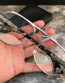 广州克罗心眼镜复刻的简单介绍