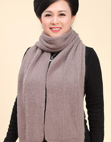 qipeier 秋冬中老年女士妈妈丝巾老年人保暖兔毛老人围巾女冬季奶奶