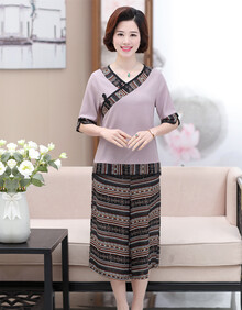 【中年女性短裙】价格_图片_品牌