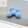 蓝色