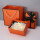 橙色礼盒礼袋+白拉菲草+贺卡+串灯