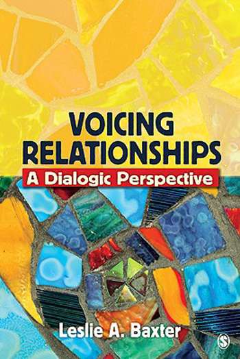 预订 Voicing Relationships: A Dialogic Perspective