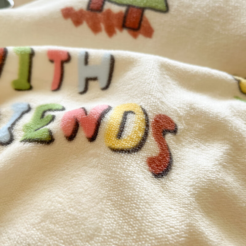 多兰诗(Duolanshi)牛奶绒四件套卡通双面加绒学生宿舍家用床单被套床上用品套件 可爱恐龙 1.8米 床单款 被套200*230cm 四件套