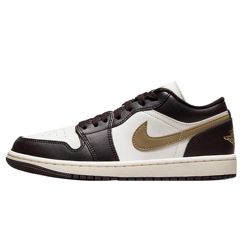 ���ڲ������Ϳ�NIKEŮ������Ь�ǵ�AJ1 JORDAN 1 �˶�ЬDC0774-200Ħ����39 449Ԫ