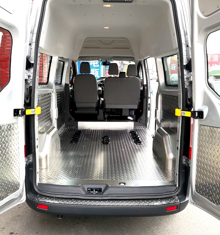 适用于新全顺改装不锈钢地板汽车内饰板江铃特顺福特脚垫面包车钢板