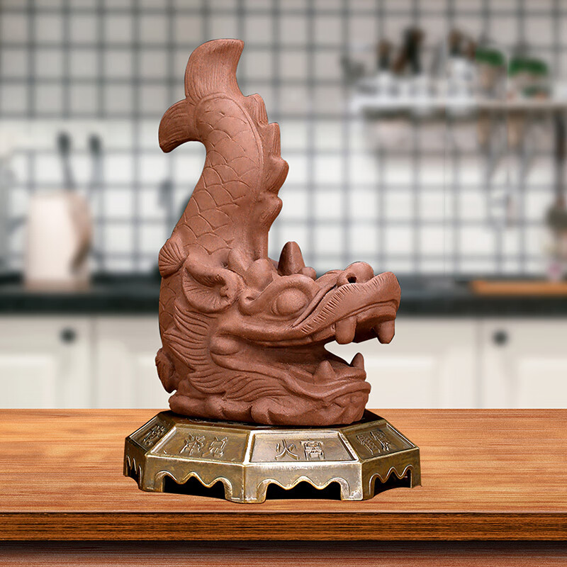 铜先生吞火鸱吻摆件房屋厨房在西北方乾位鸱吻伤老父男主人 吞火鸱吻