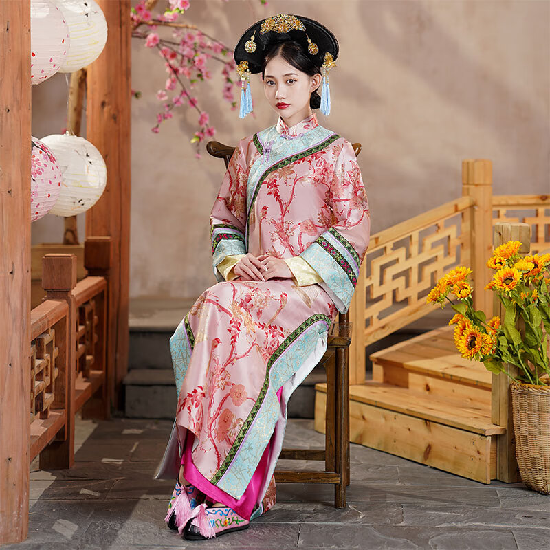 雅格罗伊清朝服装女如懿传清朝皇后服装古装满族女皇太后贵妃格格服朝