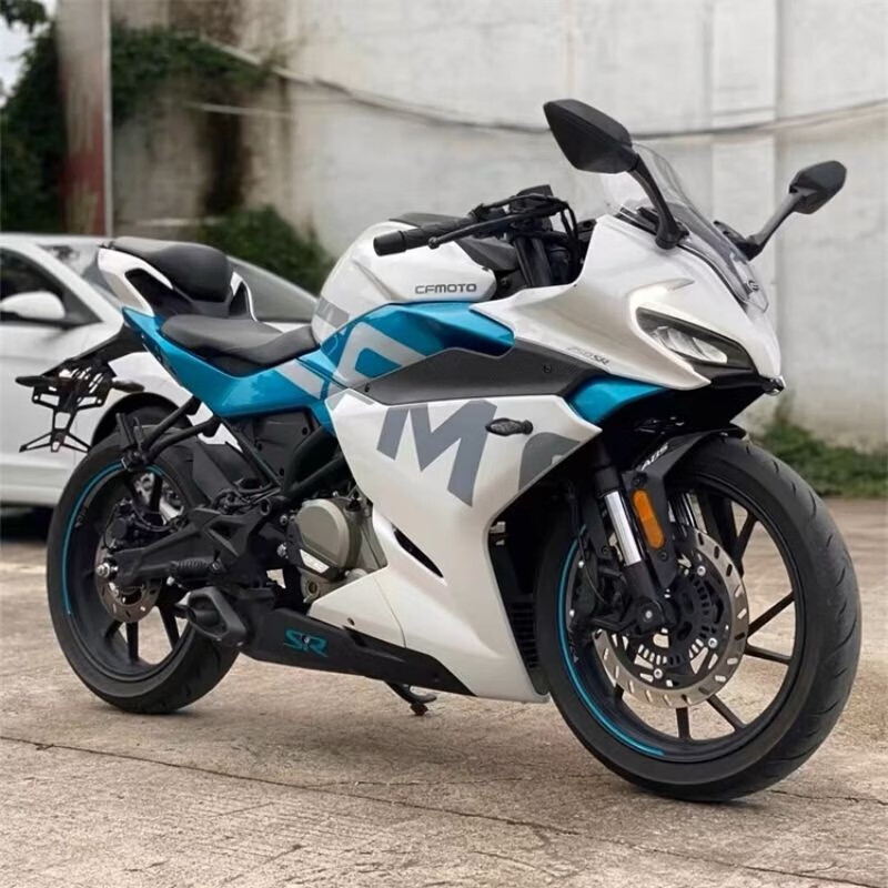 二手国四电喷cfmoto春风250sr运动跑车赛道版摩托车过户可上牌 白色