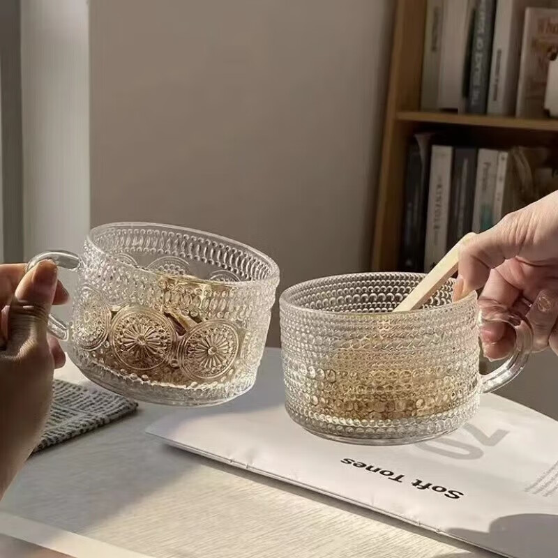 莱妙依 复古浮雕燕麦早餐玻璃杯大容量麦片牛奶咖啡把杯网红早餐杯 两个装图案随机