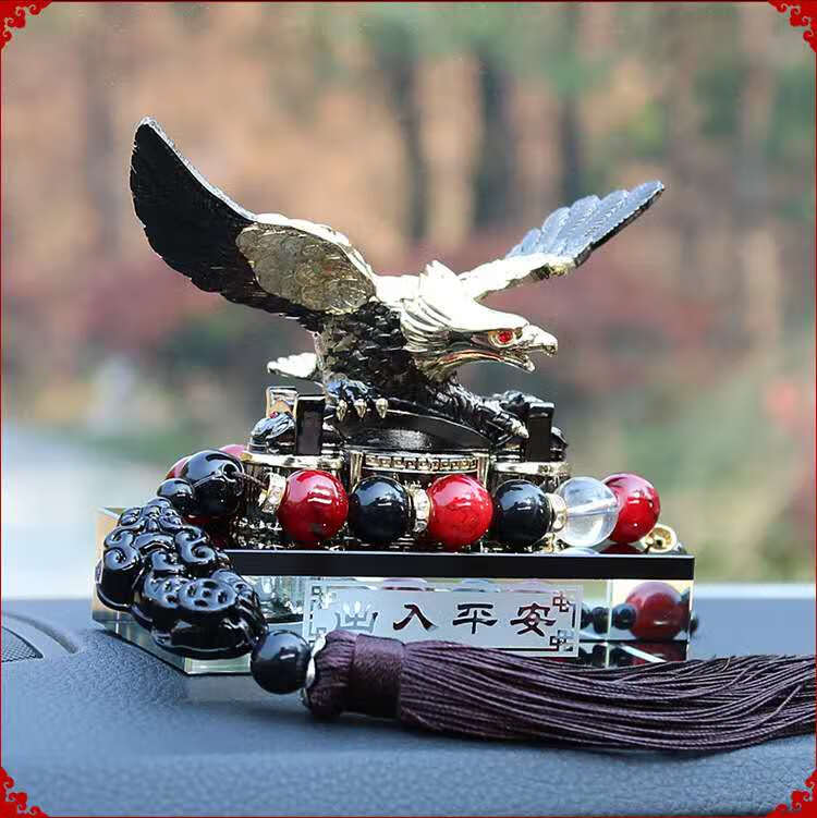 贤祥汽车摆件车内饰品车载香水座高档创意老鹰大展宏图中控台装饰用品