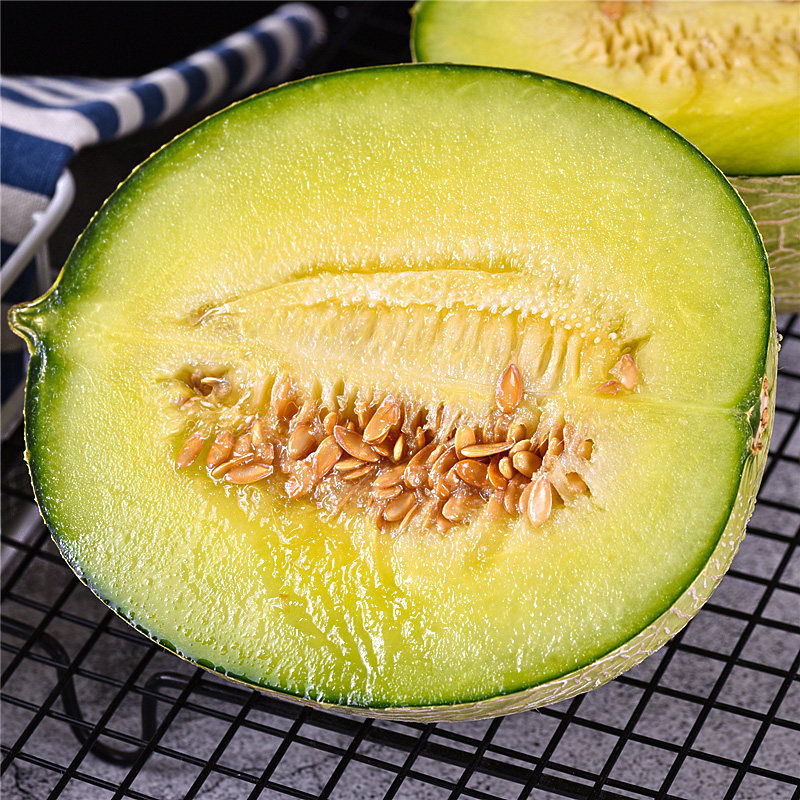 【精品生鲜】山东玫珑瓜网纹瓜梅陇瓜日本静冈口口蜜冰淇淋激凌哈密瓜
