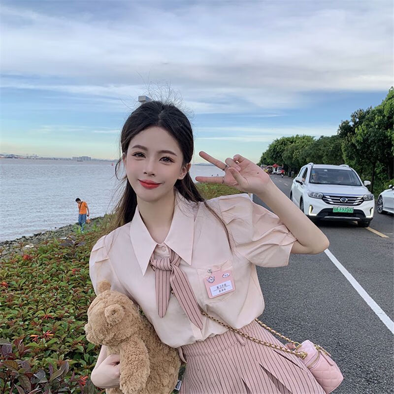 慕林挽甜辣学院风套装女夏季2023新款粉色泡泡袖衬衫高腰百褶裙半身裙