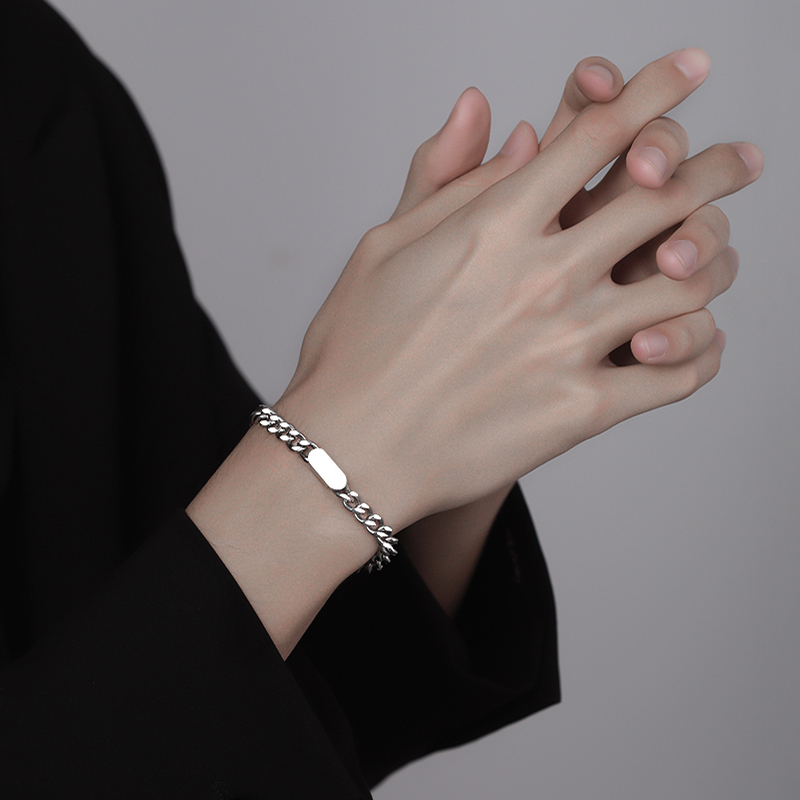 椭圆牌古巴手链周长18 5cm