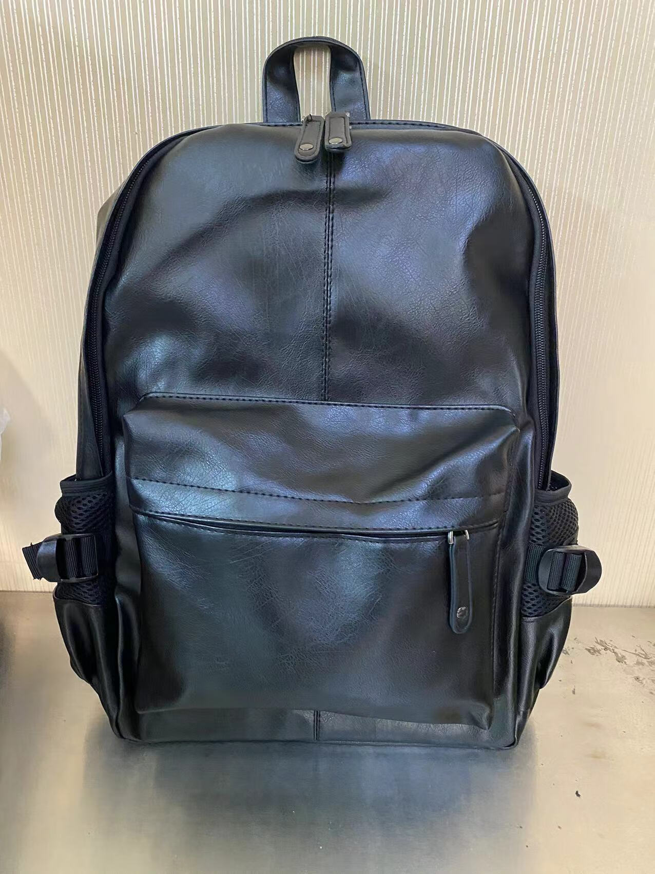 酷奇袋鼠双肩包男潮商务休闲时尚旅行电脑背包简约学生校园大容量皮