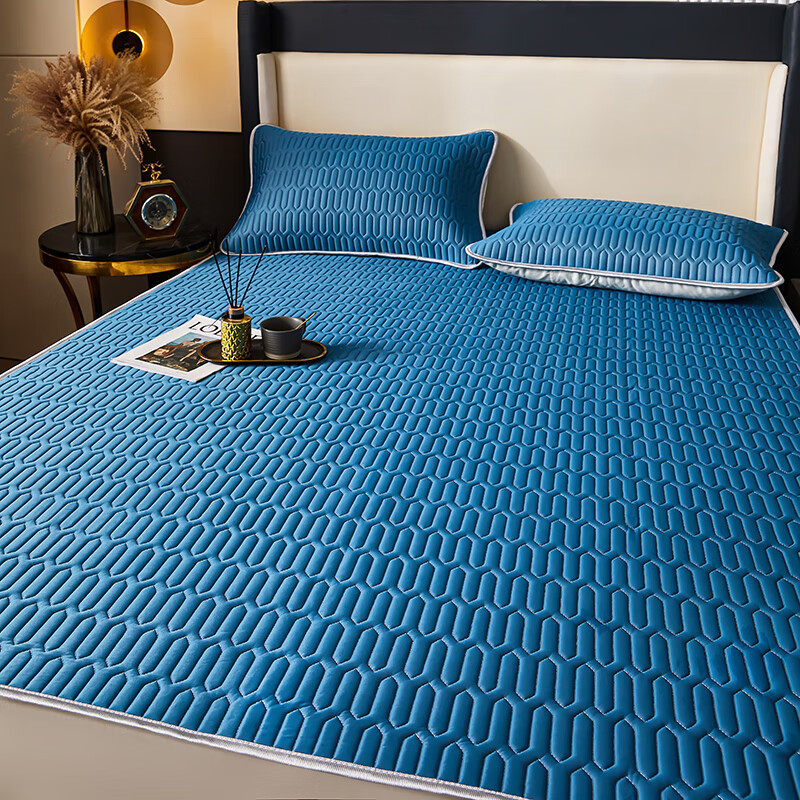 夏季冰丝乳胶凉席三件套泰国天然乳胶抗菌可机洗1.