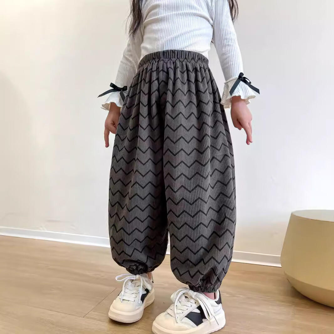 拥抱熊秋季儿童新款运动裤灯芯绒休闲裤童裤卫裤男女童宽松韩版哈伦裤潮 灯芯绒米碎花 120 cm