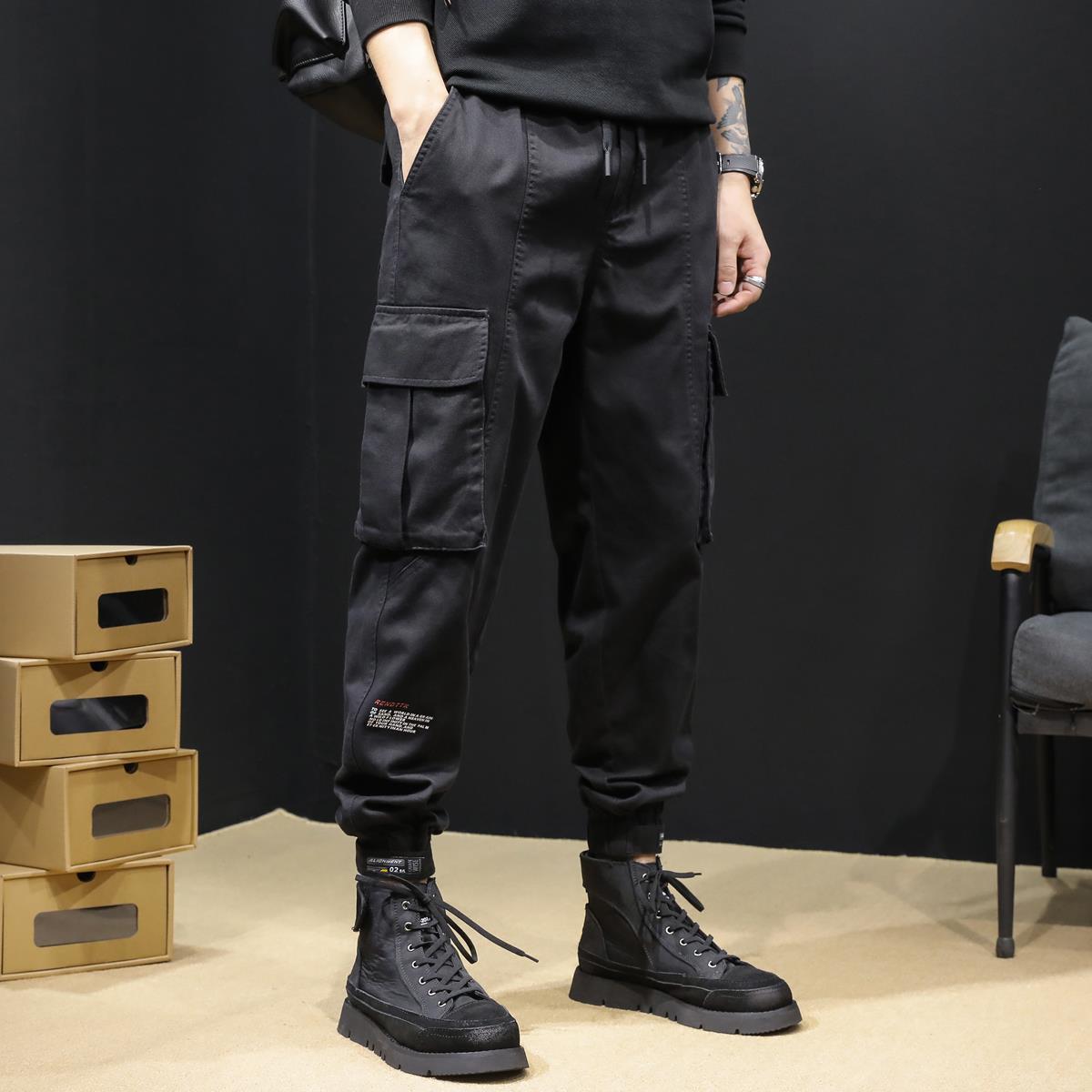 搭配马丁靴的裤子搭配马丁靴裤子春秋款束脚工装裤男潮牌宽松大码休闲